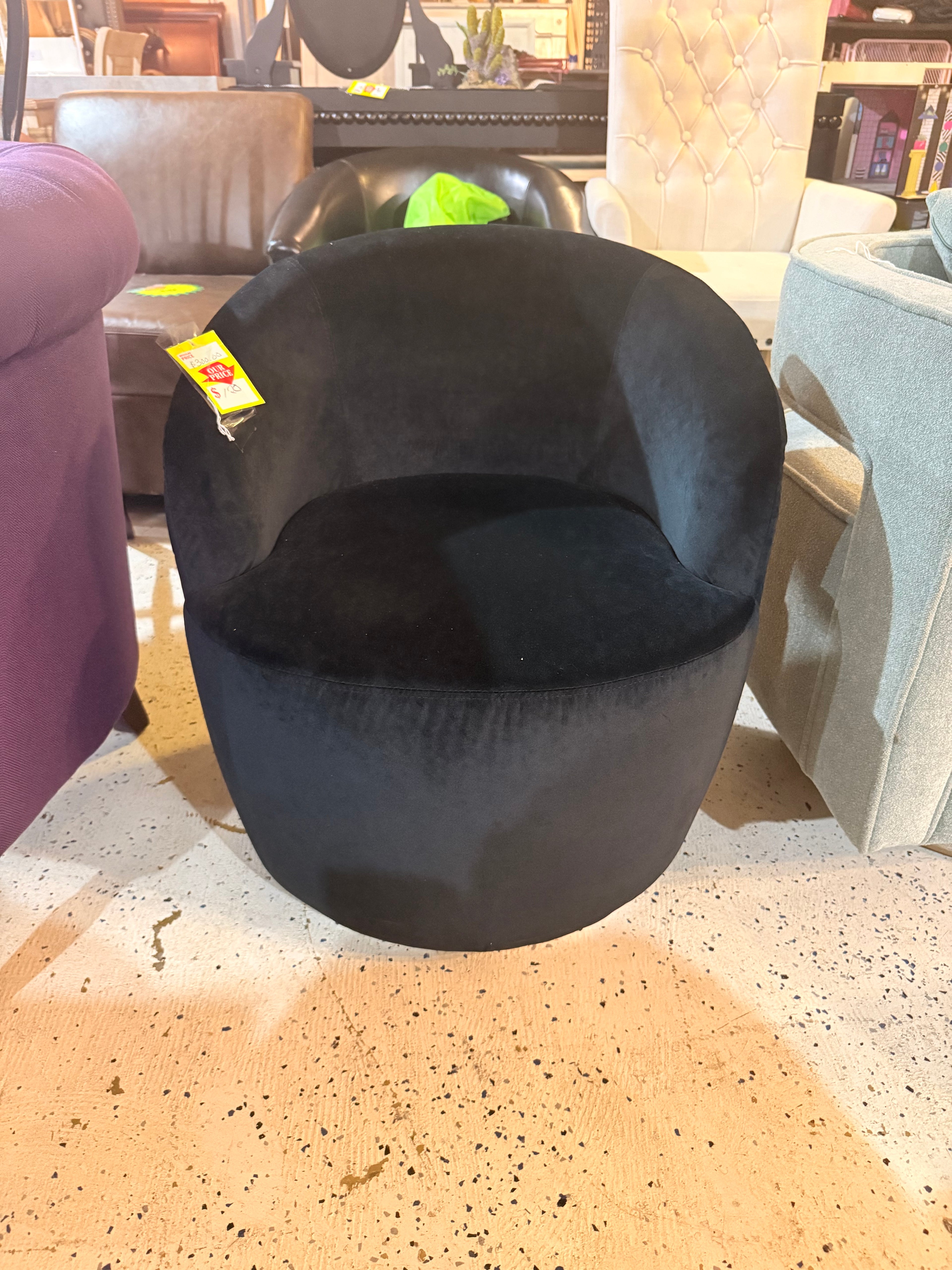 Modern Black Velvet Swivel Tub Chair — 360° Rotation