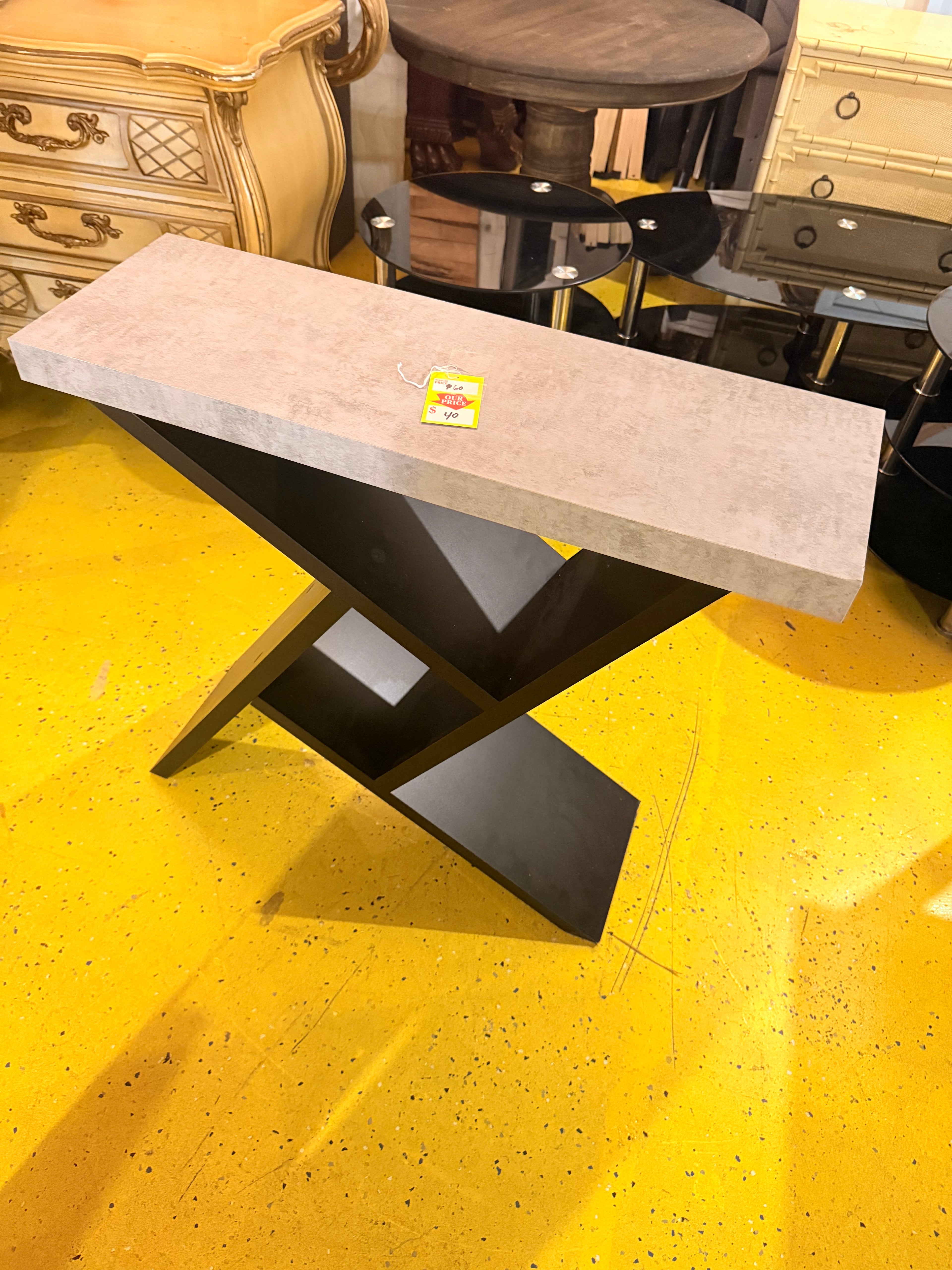 Modern Concrete-Look Console Table — Stone Top & Black X-Base